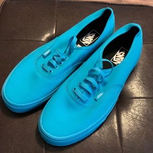 Vans Tennis Shoes